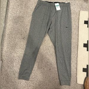 Nike Yoga Men’s Pants BRAND NEW w/Tags